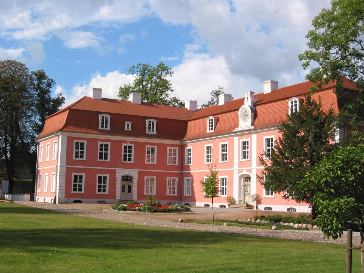 Hotel Am Schloss Wolfshagen Wolfshagen  Exterior foto